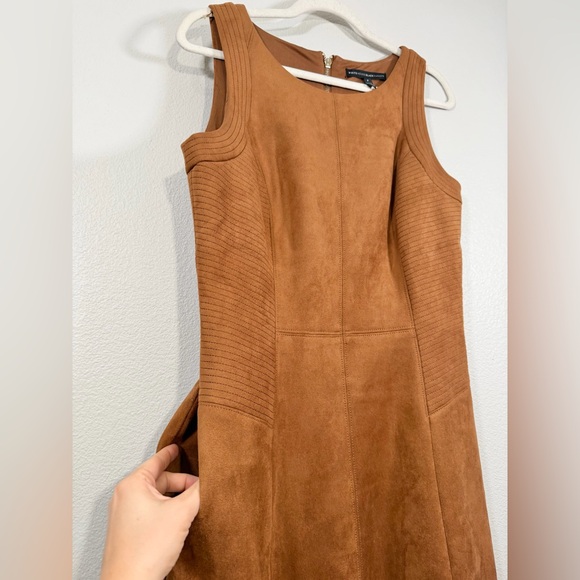 White House Black Market Dress Suede Sheath Sleeveless Pockets Brown Zip Women 8 - Picture 4 of 9